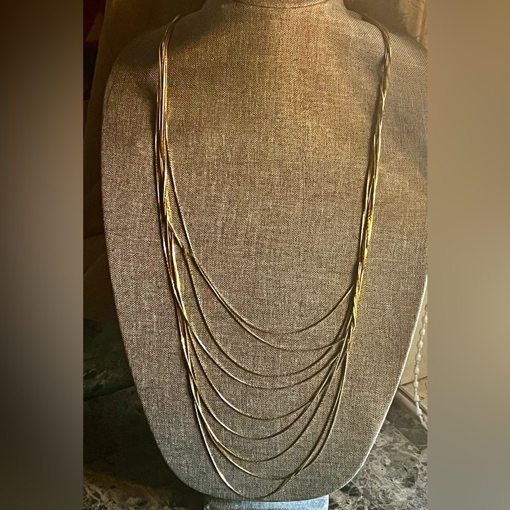 Versona Multichain Necklace